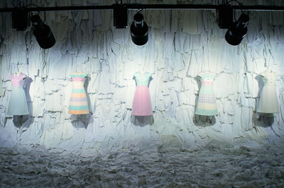 アンリアレイジ「色」