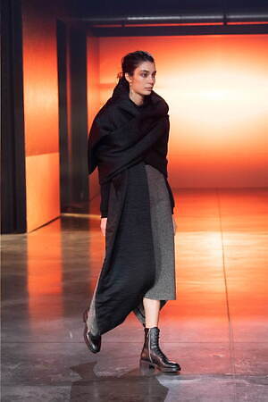 カシミ(QASIMI) 2021-22年秋冬ウィメンズ&メンズコレクション  - 写真4