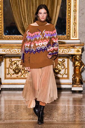 エルマンノ シェルヴィーノ(ERMANNO SCERVINO) 2021-22年秋冬ウィメンズコレクション  - 写真9