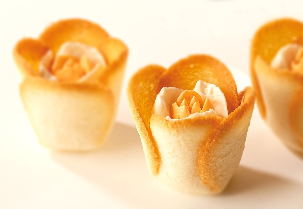 TOKYO チューリップローズのフラワースイーツ新作、芳醇ゴーダチーズ香る花型ラングドシャ｜写真4