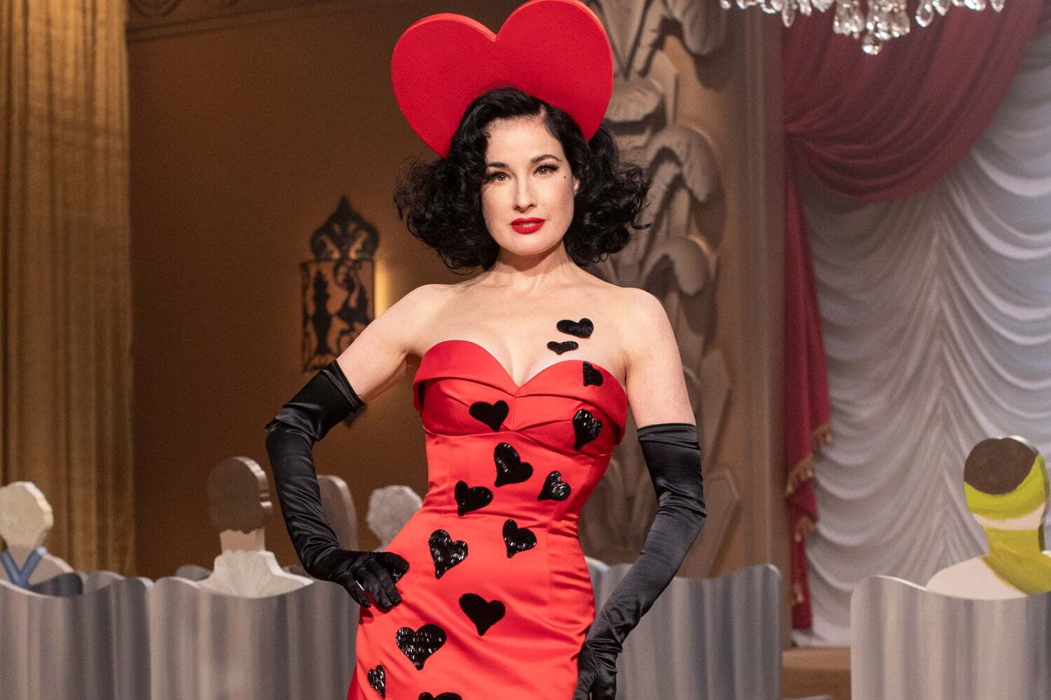 モスキーノ(MOSCHINO) コレクション - ファッションプレス