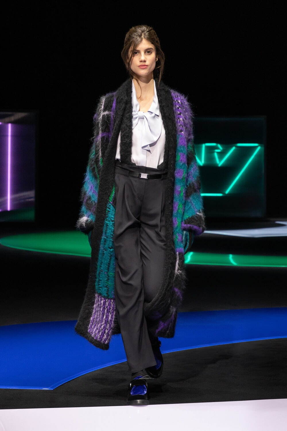 エンポリオ アルマーニ(EMPORIO ARMANI) 2021-22年秋冬ウィメンズコレクション  - 写真31