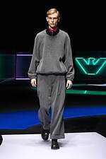 エンポリオ アルマーニ 2021年秋冬メンズコレクション - ポップさを携えた柔らかなエレガンス｜写真4