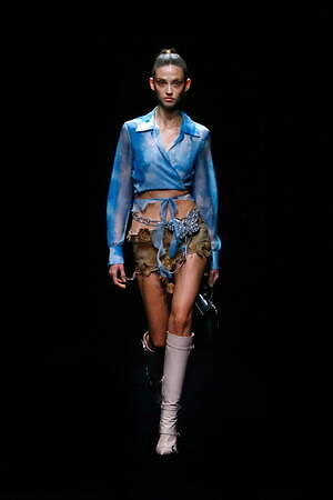 ブルマリン(Blumarine) 2021-22年秋冬ウィメンズコレクション  - 写真17