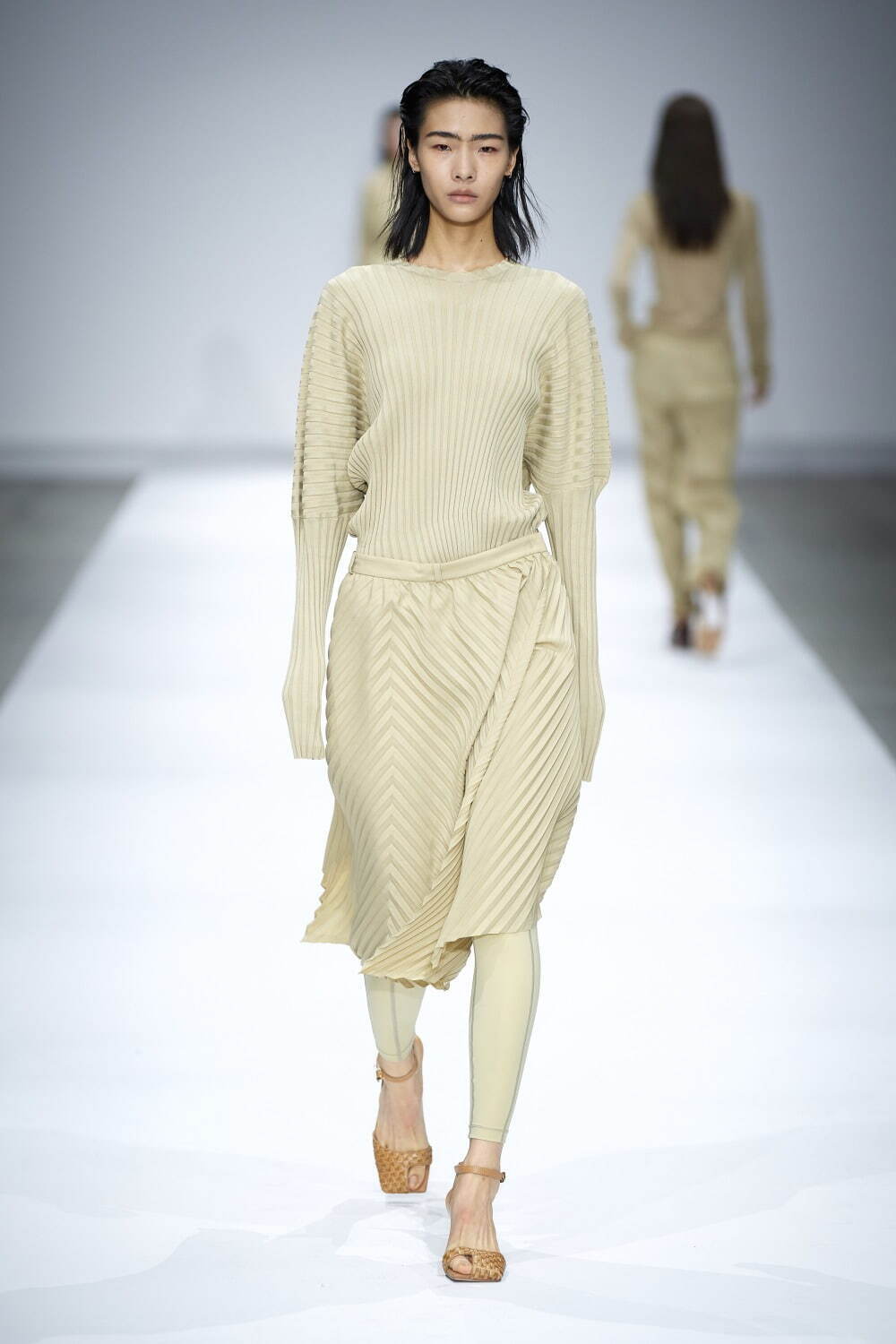 “フリーダ・カーロの絵画”や“メキシコの花”に着想を得た、JNBY 2021春夏の新作｜写真20