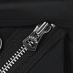 ポーターとヨウジヤマモトが初コラボ、大胆なファスナー×チェーンを配した“マットブラック”バッグ｜写真82