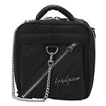 ポーターとヨウジヤマモトが初コラボ、大胆なファスナー×チェーンを配した“マットブラック”バッグ｜写真74