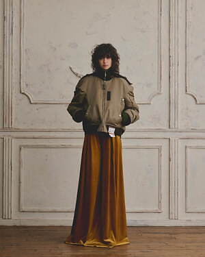 メゾン ミハラヤスヒロ(Maison MIHARA YASUHIRO) 2021-22年秋冬ウィメンズコレクション  - 写真1