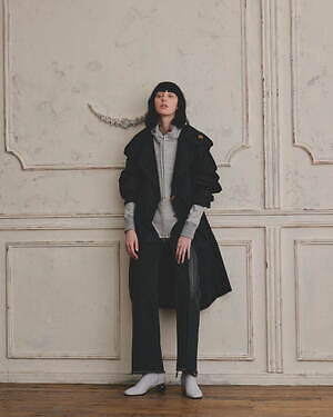 メゾン ミハラヤスヒロ(Maison MIHARA YASUHIRO) 2021-22年秋冬ウィメンズコレクション  - 写真19