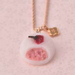 Q-pot.もっちり“桜大福”ネックレス＆バッグチャーム、花の形の“桜餡”リング＆ピアスも｜写真8