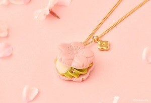 Q-pot.もっちり“桜大福”ネックレス＆バッグチャーム、花の形の“桜餡”リング＆ピアスも｜写真19