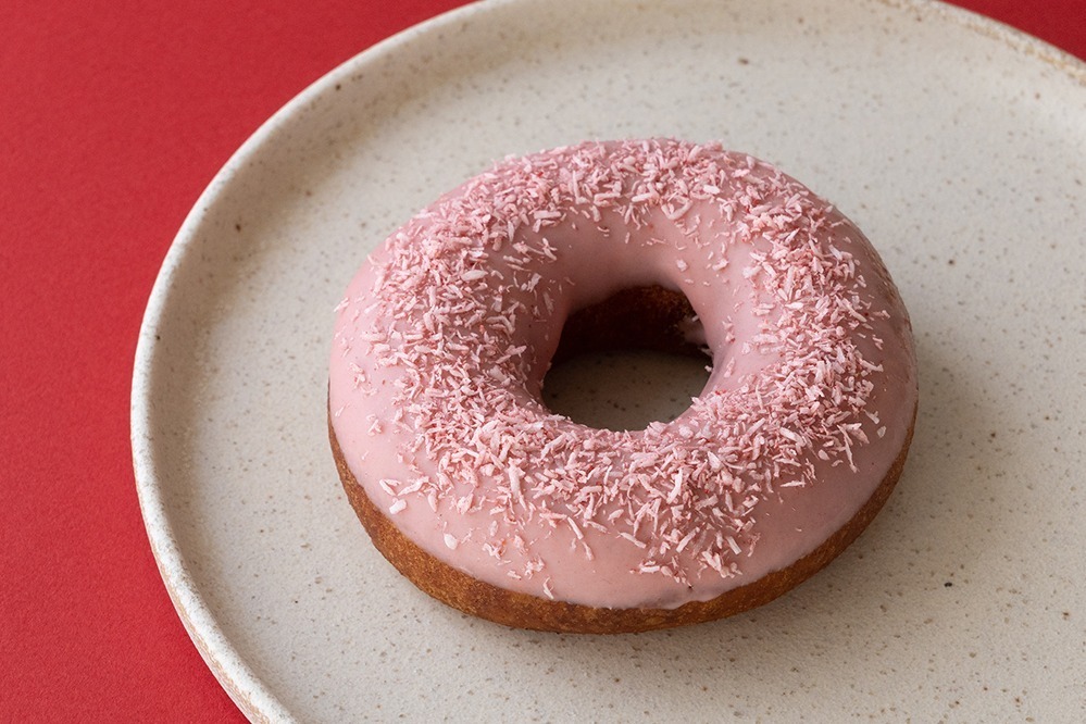 コエ ドーナツ(koe donuts) ドーナツメルト ストロベリーチーズケーキ｜写真9