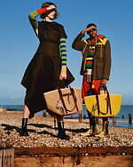 1 モンクレール JW アンダーソン新作、“英国の海辺”着想のセーリングパーカ＆夕日色ドレス｜写真9