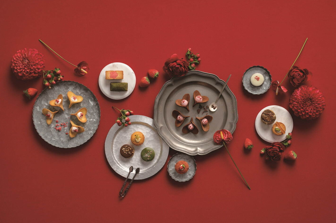 京都洋菓子工房キニールのホワイトデー“花びら”ラングドシャ新作や“キューブ型”チョコケーキ