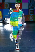 ドルチェ＆ガッバーナ 21年秋冬ウィメンズコレクション - 未来への好奇心、リアルとデジタルの往来｜写真4