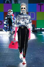 ドルチェ＆ガッバーナ 21年秋冬ウィメンズコレクション - 未来への好奇心、リアルとデジタルの往来｜写真7