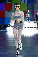 ドルチェ＆ガッバーナ 21年秋冬ウィメンズコレクション - 未来への好奇心、リアルとデジタルの往来｜写真26