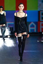 ドルチェ＆ガッバーナ 21年秋冬ウィメンズコレクション - 未来への好奇心、リアルとデジタルの往来｜写真27