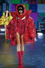 ドルチェ＆ガッバーナ 21年秋冬ウィメンズコレクション - 未来への好奇心、リアルとデジタルの往来｜写真52