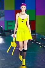 ドルチェ＆ガッバーナ 21年秋冬ウィメンズコレクション - 未来への好奇心、リアルとデジタルの往来｜写真99