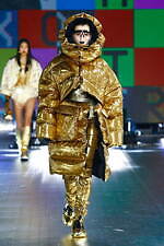 ドルチェ＆ガッバーナ 21年秋冬ウィメンズコレクション - 未来への好奇心、リアルとデジタルの往来｜写真110