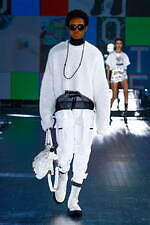 ドルチェ＆ガッバーナ 21年秋冬ウィメンズコレクション - 未来への好奇心、リアルとデジタルの往来｜写真126