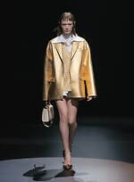 ヴァレンティノ 2021年秋冬ウィメンズコレクション - 裂け目──ドラマティックなコントラスト｜写真24