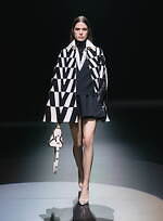 ヴァレンティノ 2021年秋冬ウィメンズコレクション - 裂け目──ドラマティックなコントラスト｜写真28