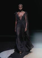 ヴァレンティノ 2021年秋冬ウィメンズコレクション - 裂け目──ドラマティックなコントラスト｜写真45