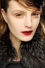 M·A·Cが発信する2013-14秋冬メイクアップトレンド - パンキッシュ VS エフォートレス｜写真27