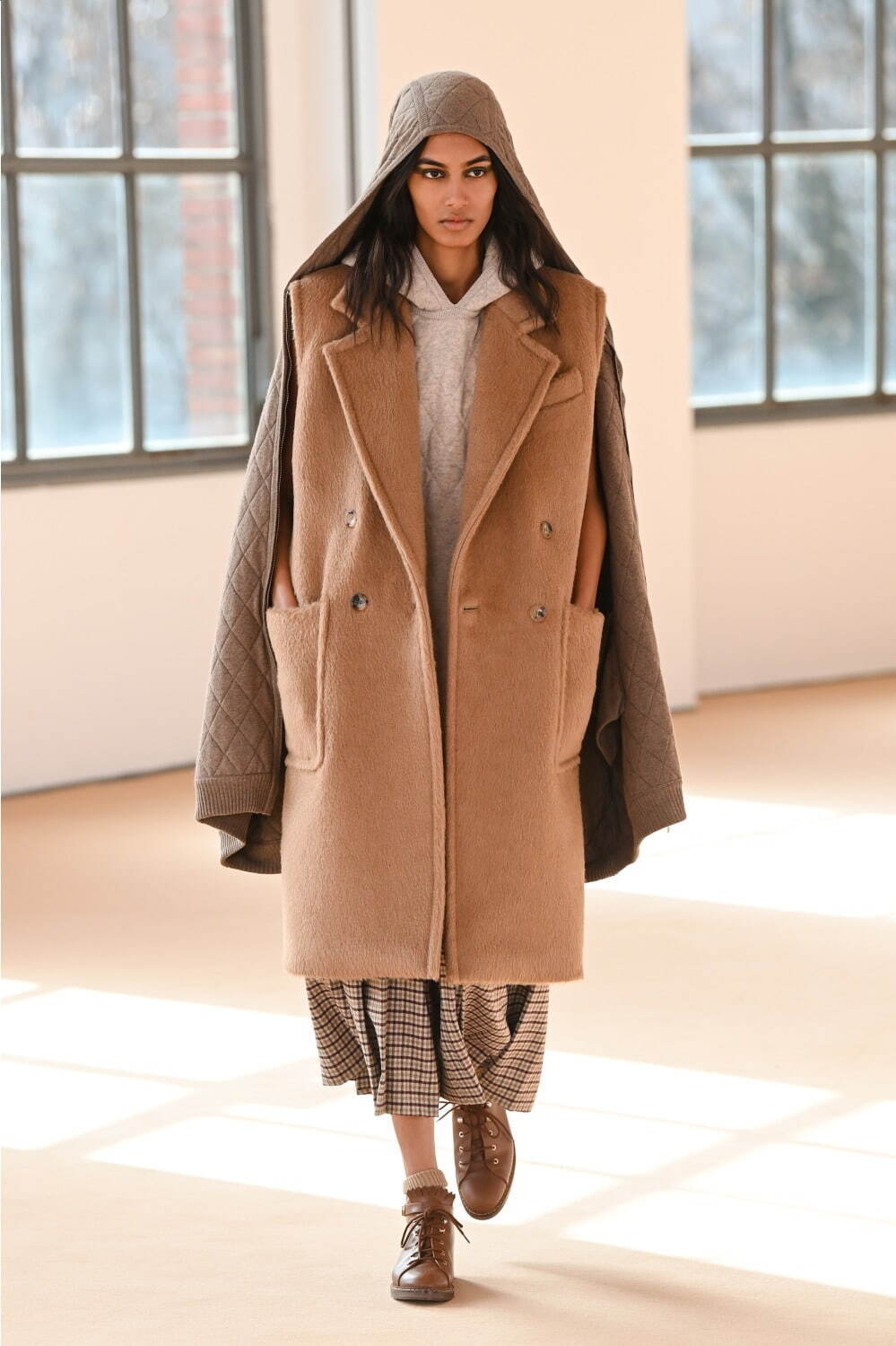 マックスマーラ(Max Mara) 2021-22年秋冬ウィメンズコレクション  - 写真21