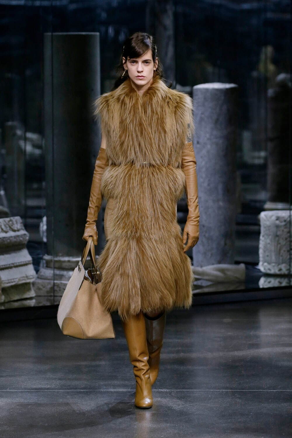 フェンディ(FENDI) 2021-22年秋冬ウィメンズコレクション  - 写真5