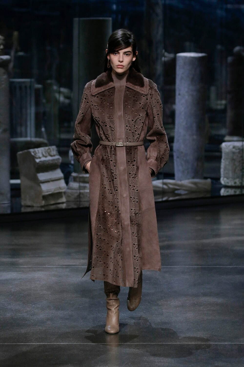フェンディ 2021-22年秋冬<span>コレクション</span> - 写真24