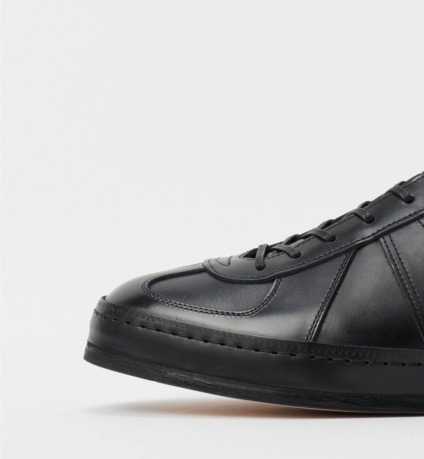 エンダースキーマ(Hender Scheme) ジャーマン ドレス トレーナー｜写真4
