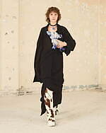 アクネ ストゥディオズ 2021年秋冬ウィメンズコレクション - 装いのダイナミズム｜写真31