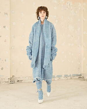 アクネ ストゥディオズ 2021年秋冬ウィメンズコレクション - 装いのダイナミズム｜写真3