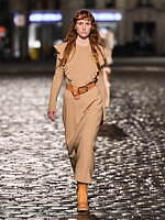 クロエ 2021年秋冬コレクション - ガブリエラ・ハーストによる初シーズン｜写真8