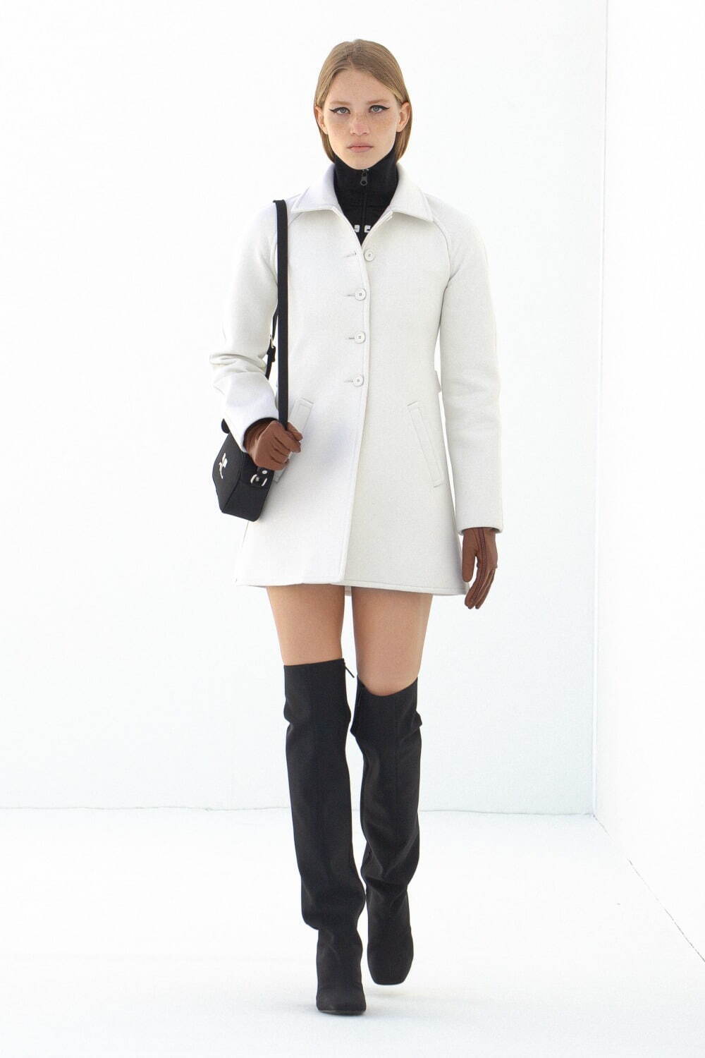 クレージュ(courrèges) 2021-22年秋冬ウィメンズコレクション