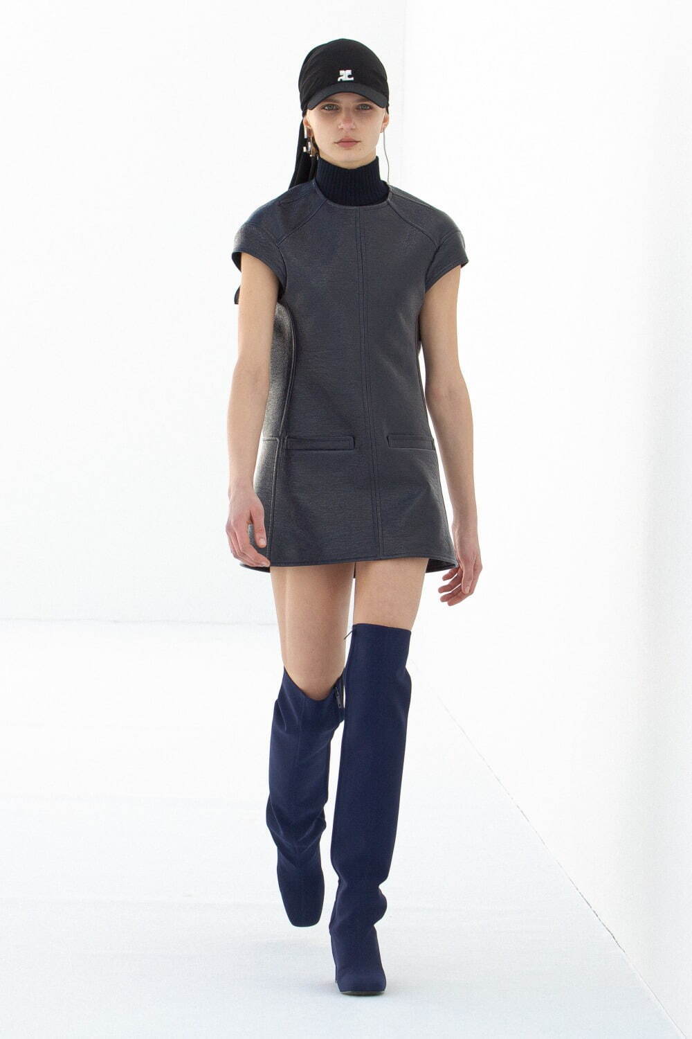 クレージュ(Courrèges) 2021-22年秋冬ウィメンズコレクション シルエット - 写真14