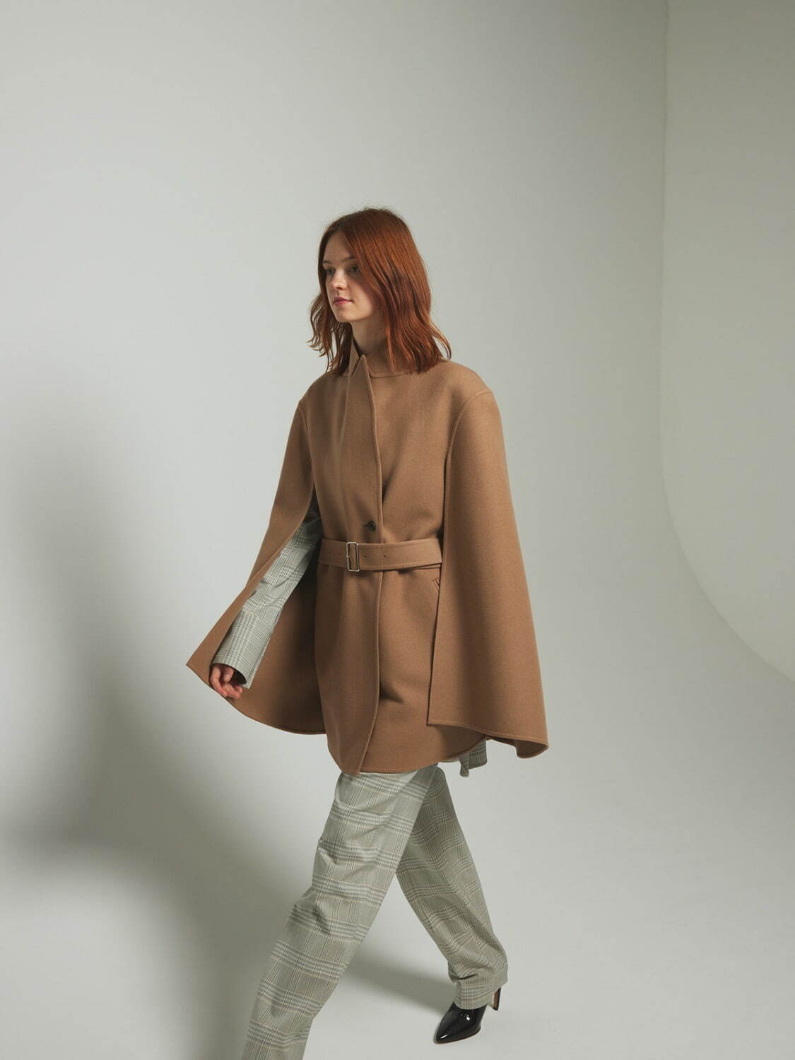 チノ 2021-22年秋冬｜ ケープ