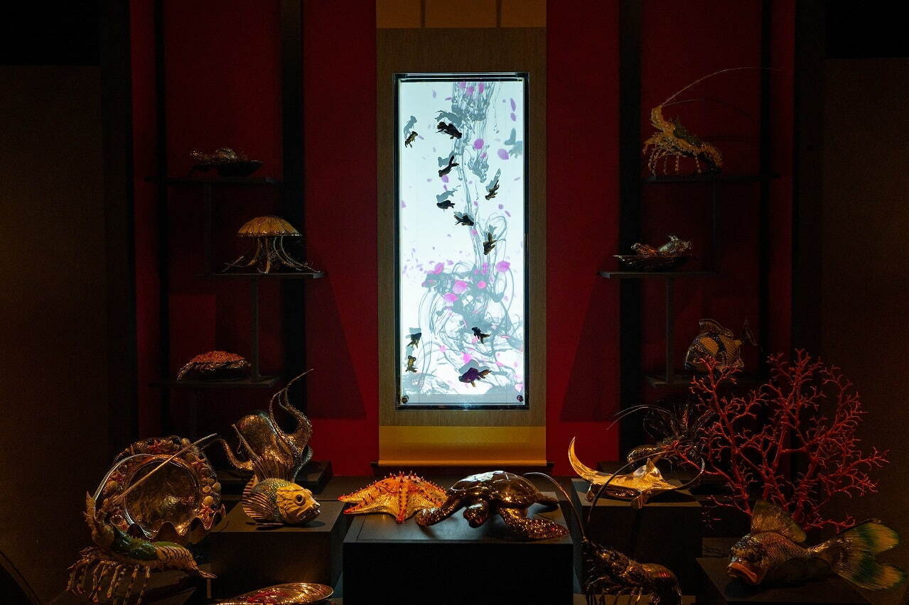 アートアクアリウム美術館“桜色の空間”で金魚とお花見、春イベント「桜金魚 舞い泳ぐ」日本橋で｜写真19