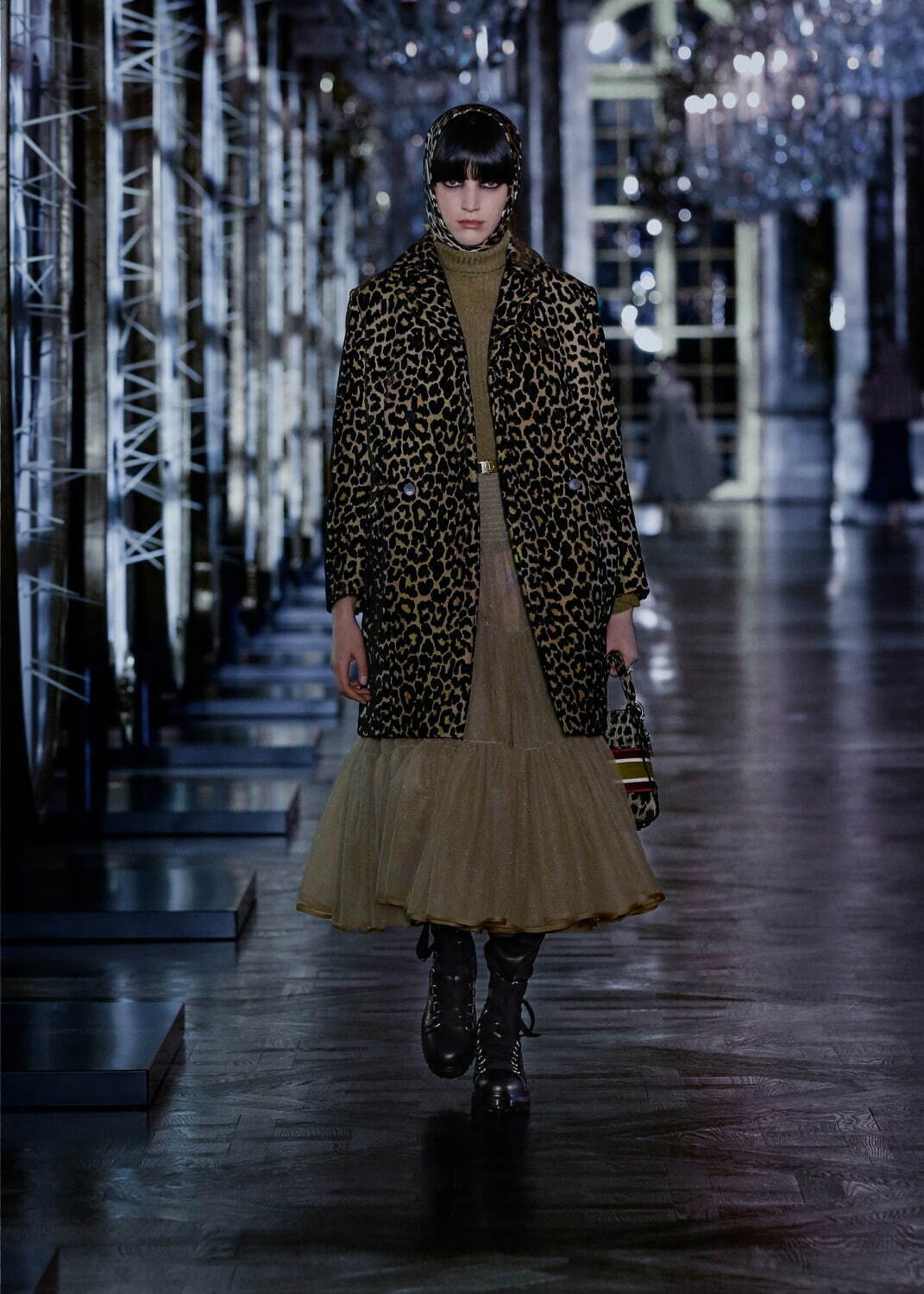 ディオール(DIOR) 2021-22年秋冬ウィメンズコレクション - ファッションプレス ディオール(DIOR) 2021-22年秋冬ウィメンズコレクション - ファッションプレス