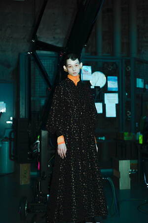 マメ クロゴウチ(Mame Kurogouchi) 2021-22年秋冬ウィメンズコレクション  - 写真25