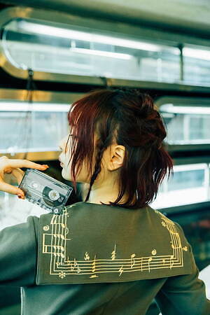 ハザマ(ha | za | ma) 2021年春夏ウィメンズ&メンズコレクション  - 写真4