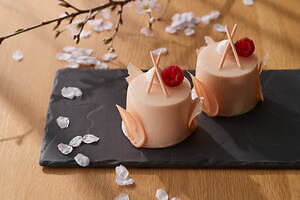 アンダーズ 東京のさくらアフタヌーンティー&スイーツ、桜風味のエクレアやチーズケーキなど|写真7