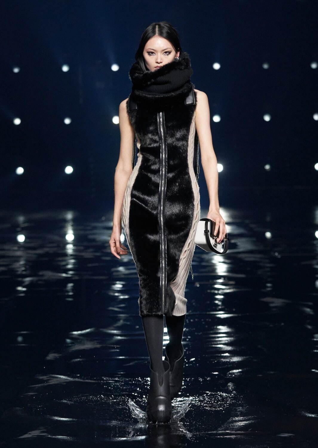 写真10/34｜ジバンシィ(Givenchy) 2021-22年秋冬ウィメンズ