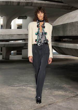 イザベル マラン(ISABEL MARANT) 2021-22年秋冬ウィメンズコレクション  - 写真31