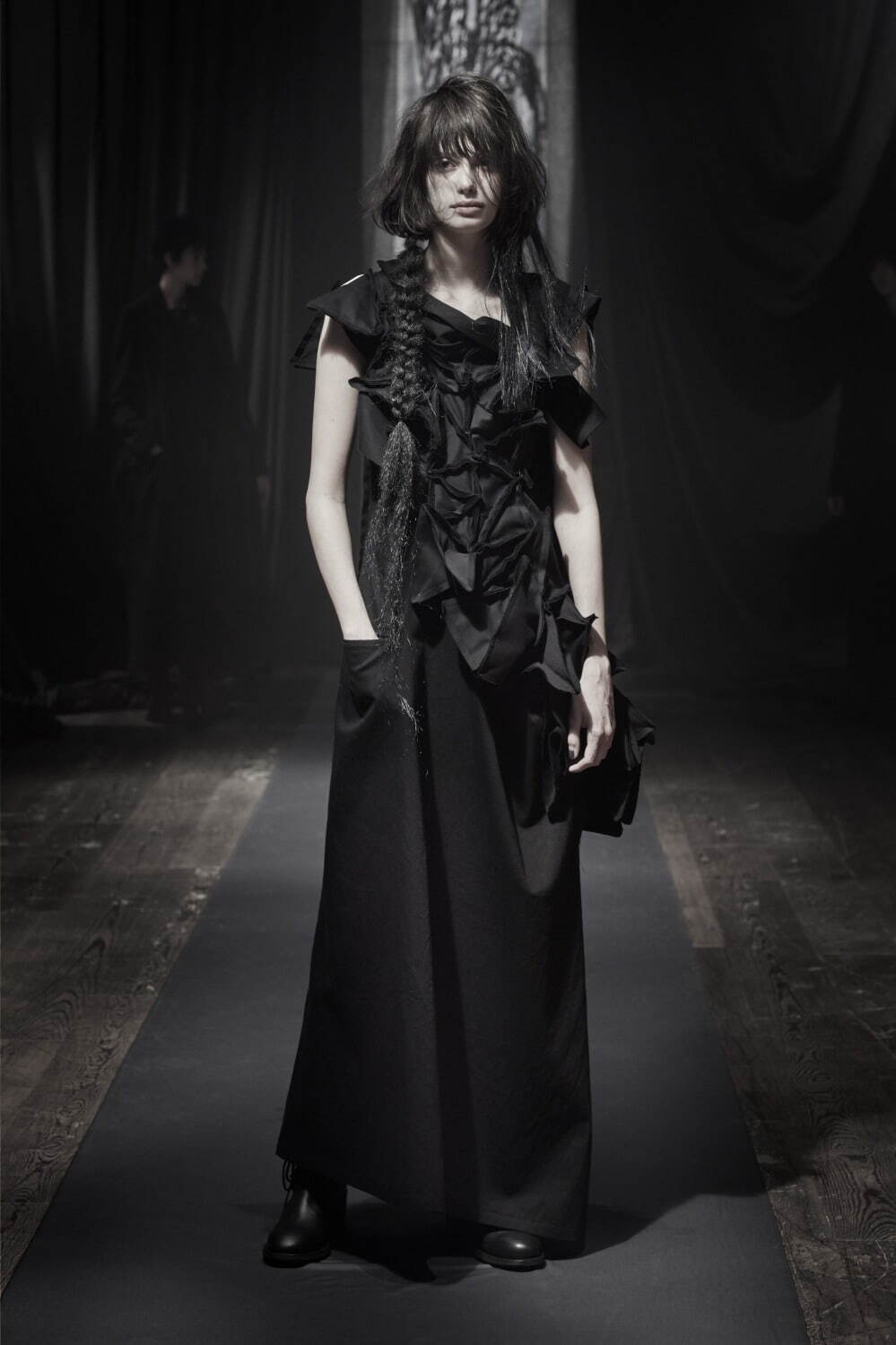 ヨウジヤマモト(Yohji Yamamoto) 2021-22年秋冬ウィメンズコレクション  - 写真14