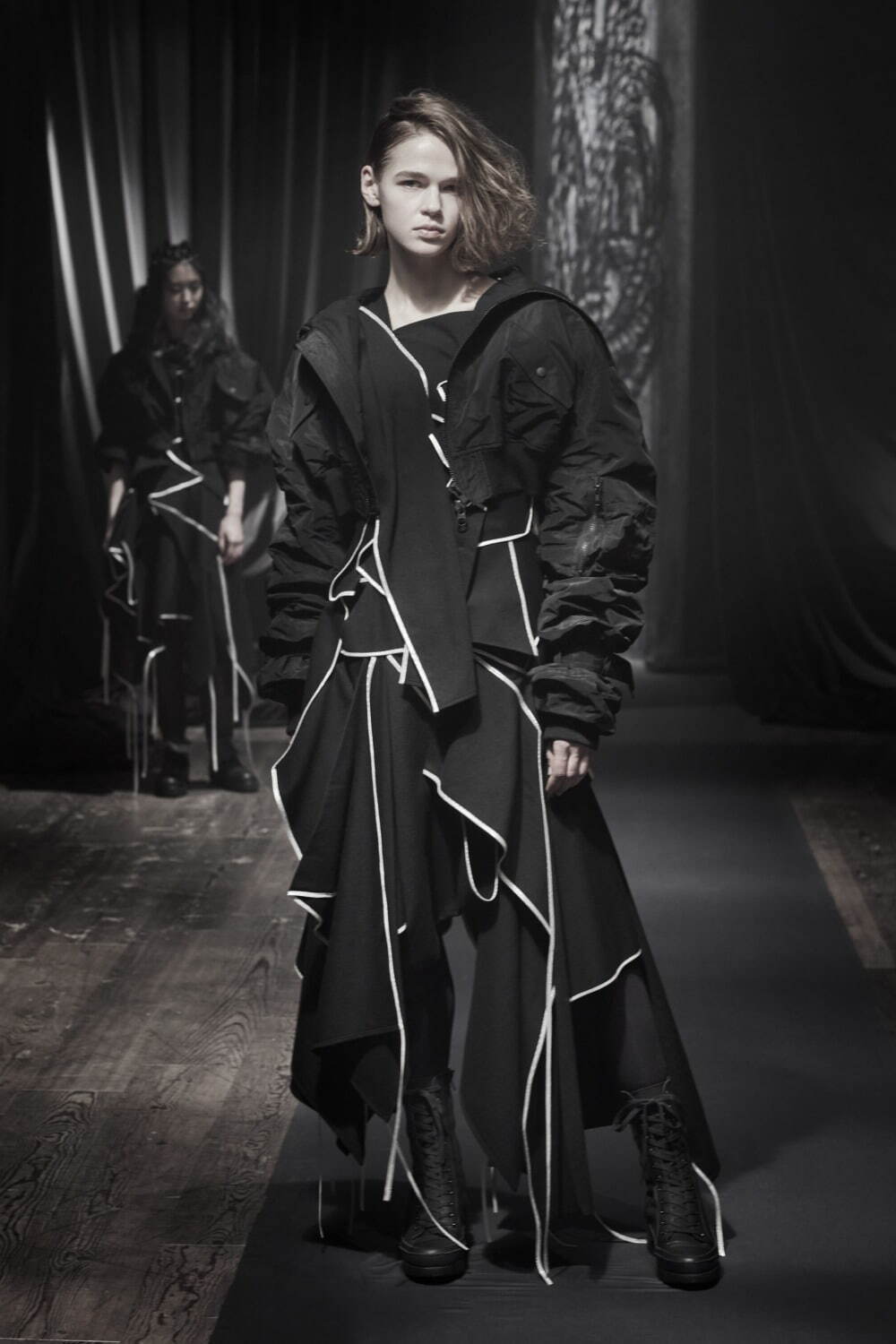 ヨウジヤマモト(Yohji Yamamoto) 2021-22年秋冬ウィメンズコレクション  - 写真26