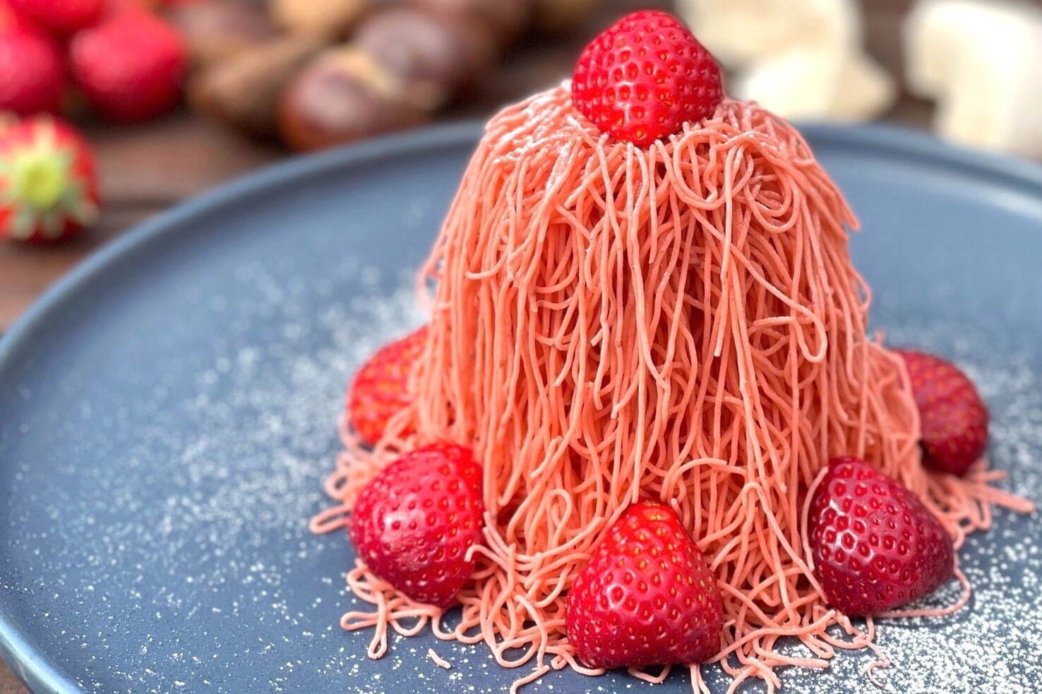 渋谷ヒカリエ「苺のモンブラン」